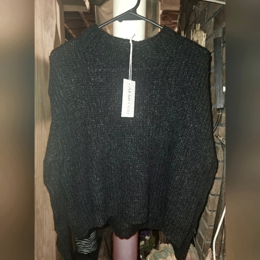 AEMI & COMPANY SWEATER